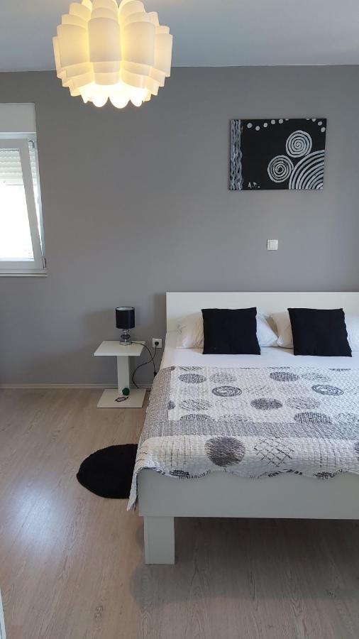 Guest House Dragic - Anex Zadar Ngoại thất bức ảnh