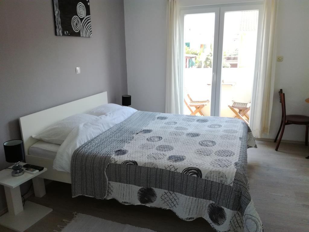 Guest House Dragic - Anex Zadar Ngoại thất bức ảnh