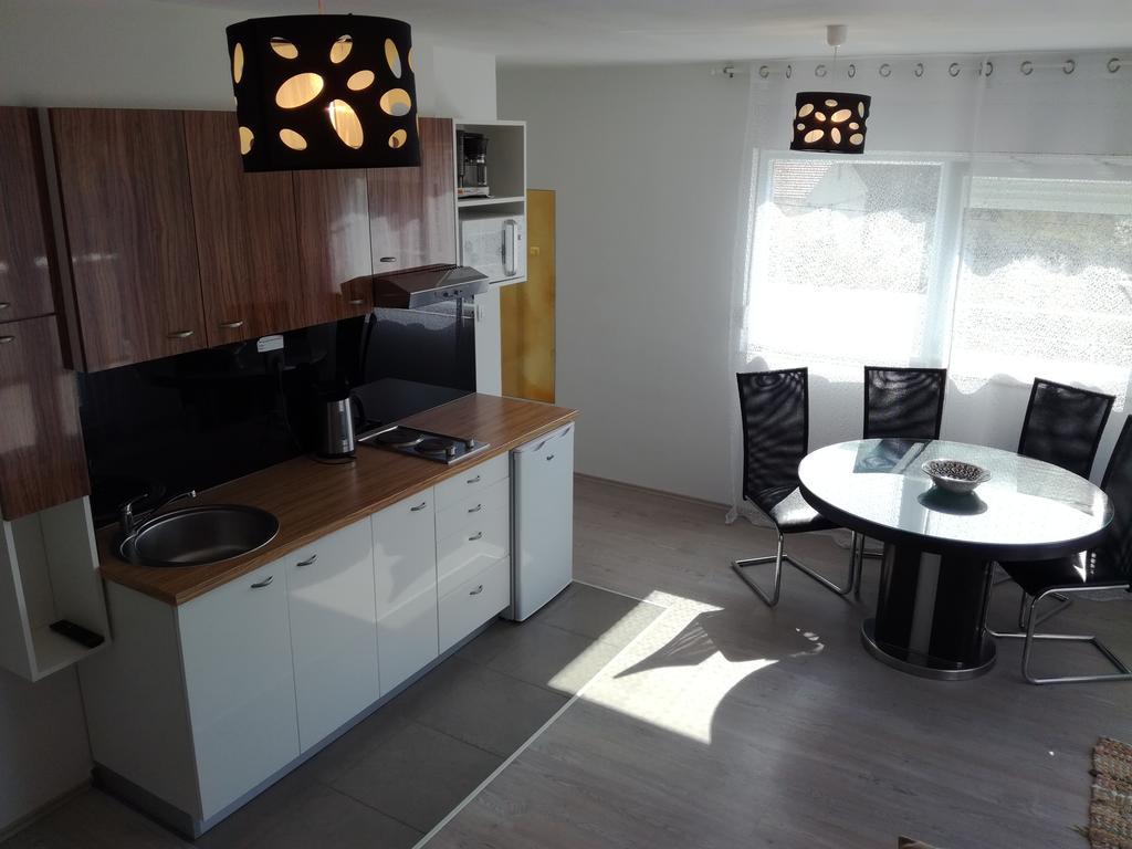 Guest House Dragic - Anex Zadar Ngoại thất bức ảnh